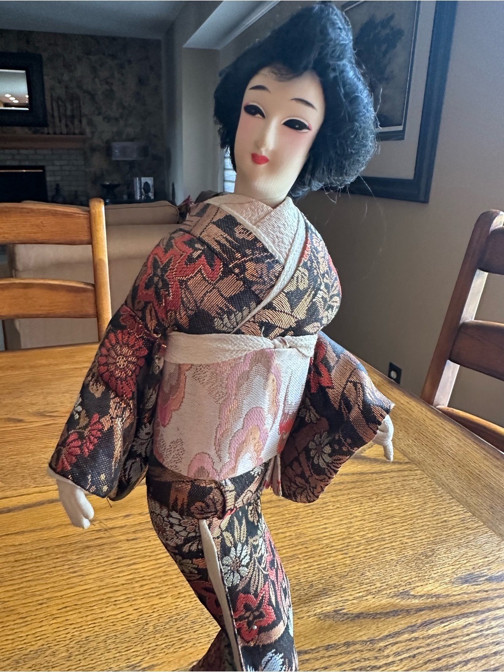 Vintage Nishi Japanese Geisha Doll in Brown Floral Kimono - Picture 2 of 10